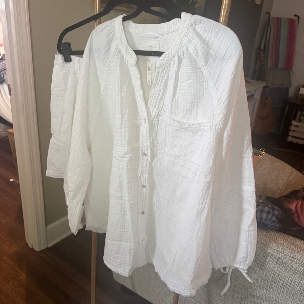 Aerie White Button-Up Top And Short